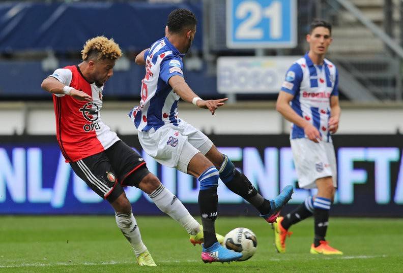 瞬息万变的 瞬息万变的