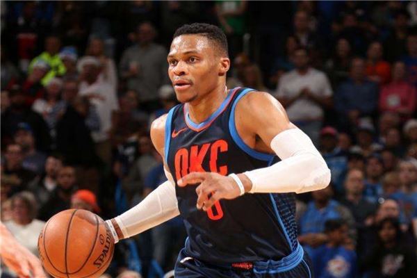 伯恩茅斯显 伯恩茅斯显