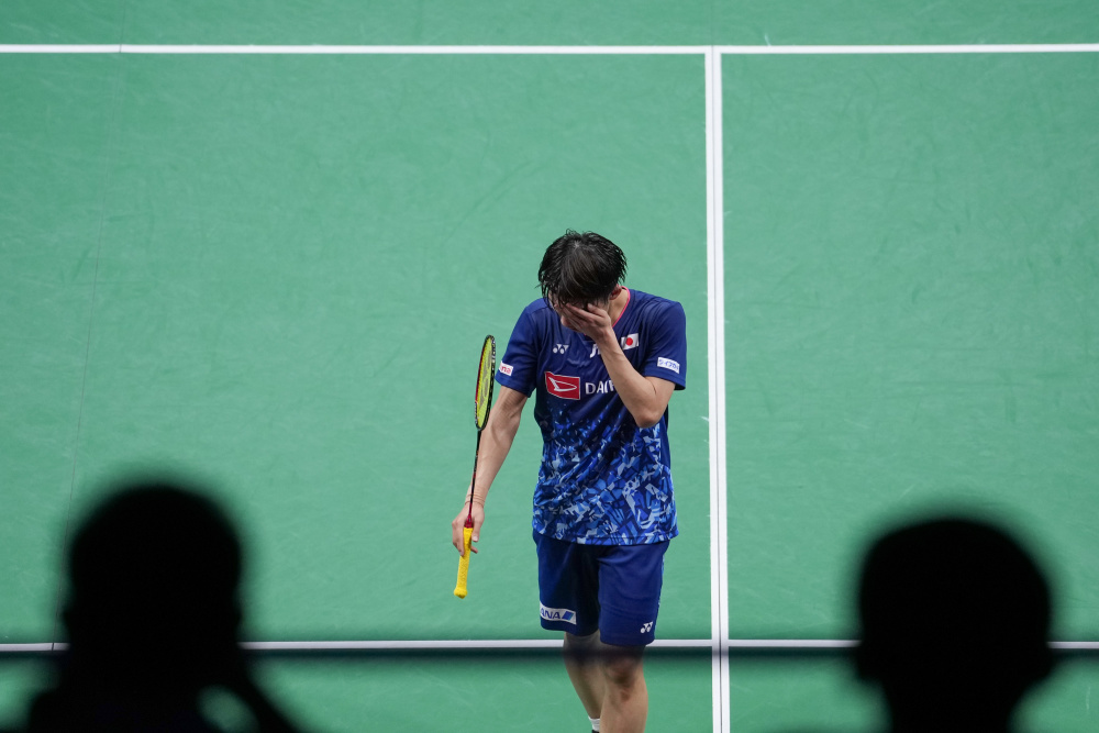 与对手战成 与对手战成